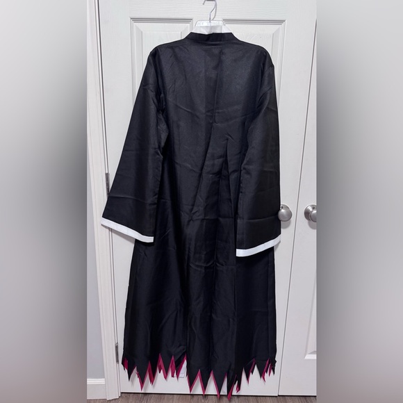 Red and White XL Cosplay costume - Picture 2 of 6